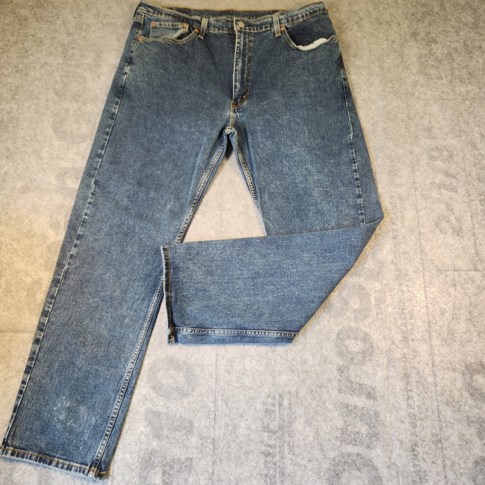 Levi's 505 Jeans Mens 40 x 32 Straight Leg Regular Fit Medium Wash Denim Pants